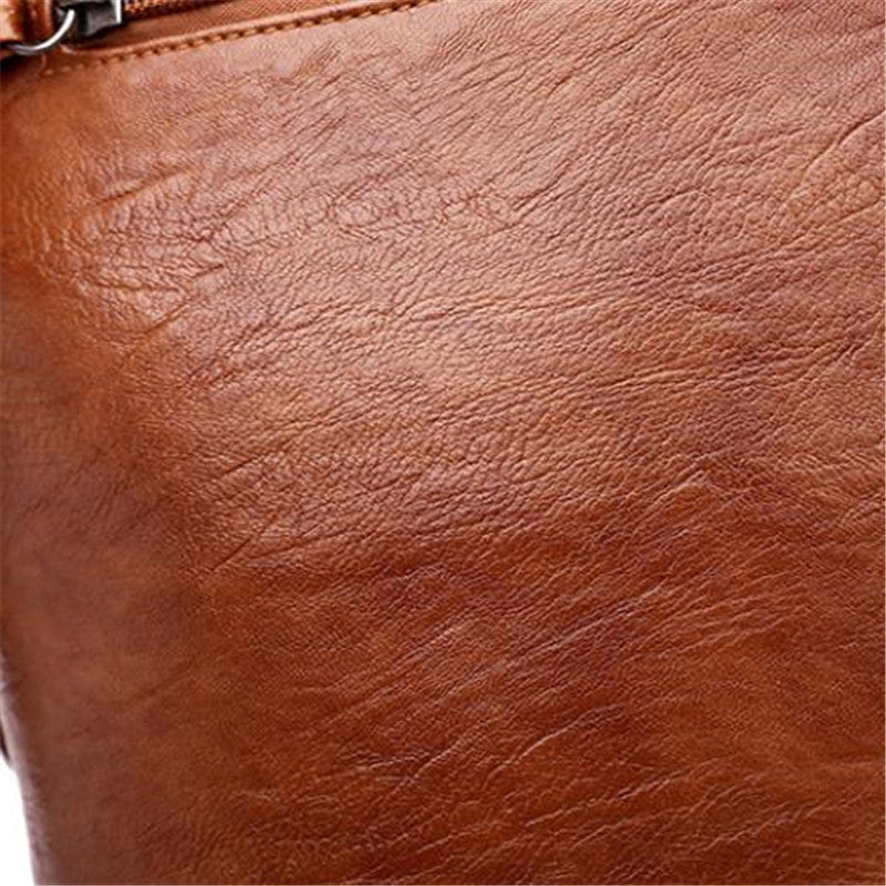 Bolsa de Couro Transversal  -  Frete Grátis